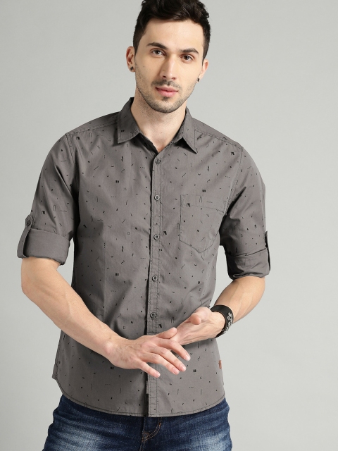 

Roadster Men Grey & Black Regular Fit Printed Cotton Casual Shirt