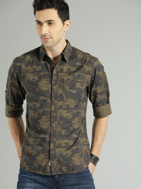 

Roadster Men Olive Green & Navy Blue Regular Fit Printed Casual Shirt