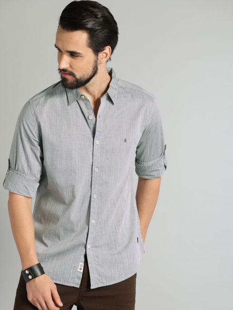 

Roadster Men Grey Regular Fit Solid Casual Shirt