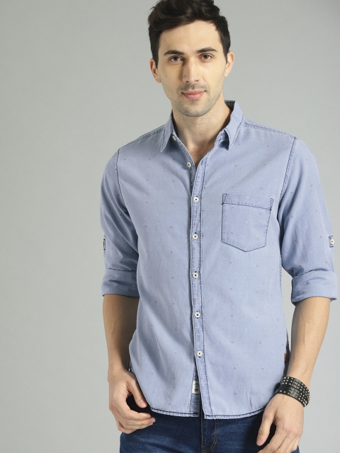 

Roadster Men Blue Regular Fit Printed Chambray Casual Shirt