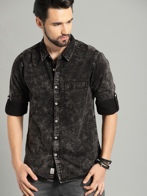 

Roadster Men Black Washed Denim Casual Shirt