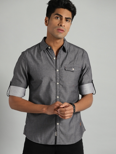 

Roadster Men Black Regular Fit Solid Casual Shirt