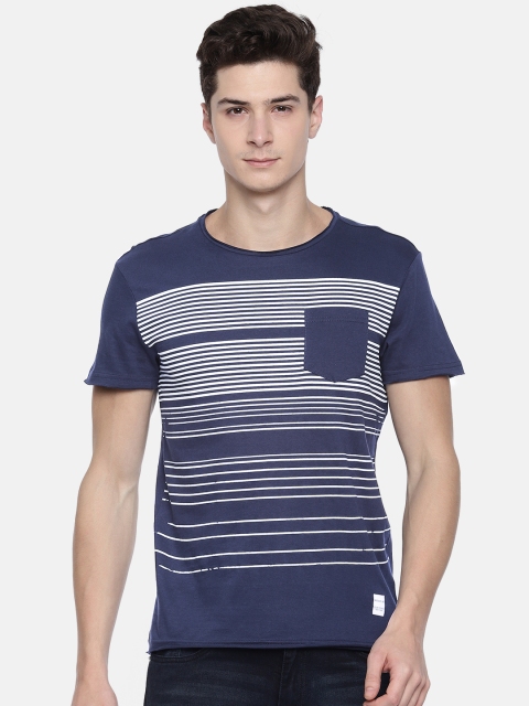 

People Men Navy Blue Striped Round Neck T-shirt