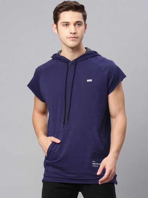 

HRX by Hrithik Roshan Men Blue Solid Regular Fit Tshirts