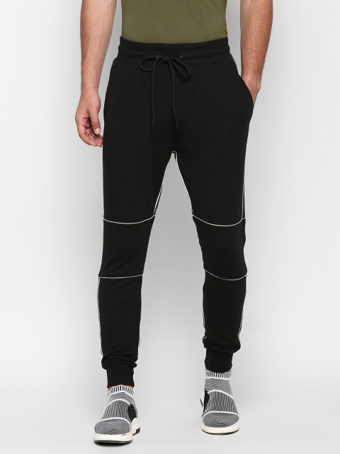 

SKULT by Shahid Kapoor Men Black Solid Joggers