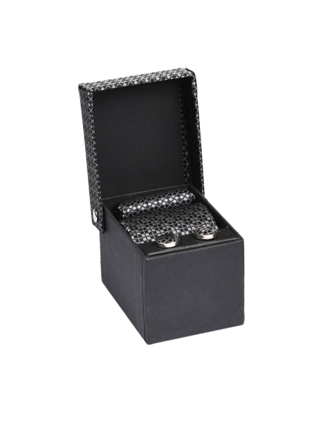 

Tossido Men Grey & Silver-Toned Accessory Gift Set