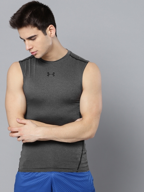 

UNDER ARMOUR Men Charcoal Grey HeatGear(r) Compression Round Neck T-shirt