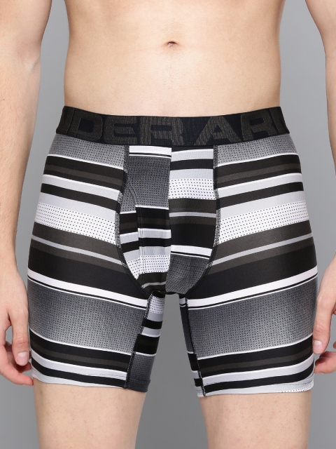 

UNDER ARMOUR Men Black & White Printed Tech 6" Boxerjock(r) Trunks 1327417