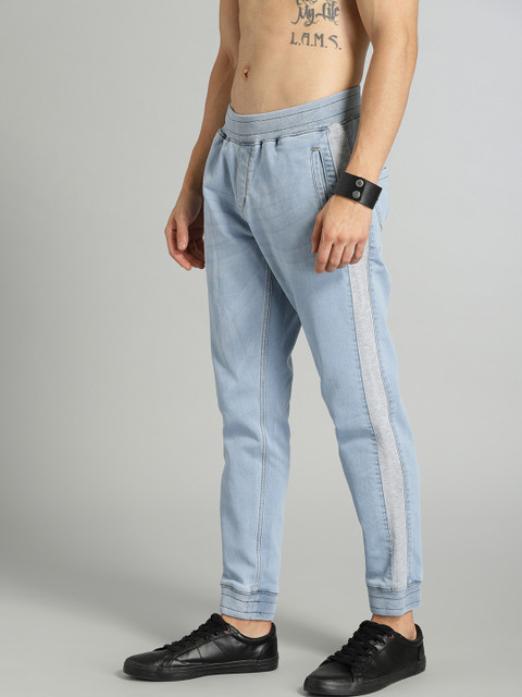

Roadster Men Blue Jogger Mid-Rise Clean Look Stretchable Jeans