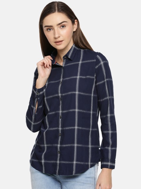 

Lee Women Navy Blue & White Regular Fit Checked Casual Shirt