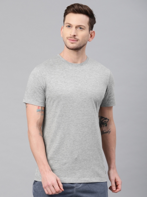 

HRX by Hrithik Roshan Men Grey Melange Solid Round Neck T-shirt