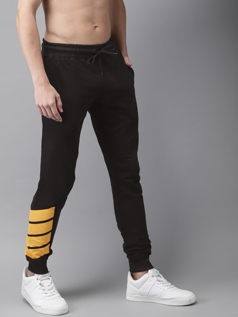 

HERE&NOW Men Black Straight Fit Solid Joggers