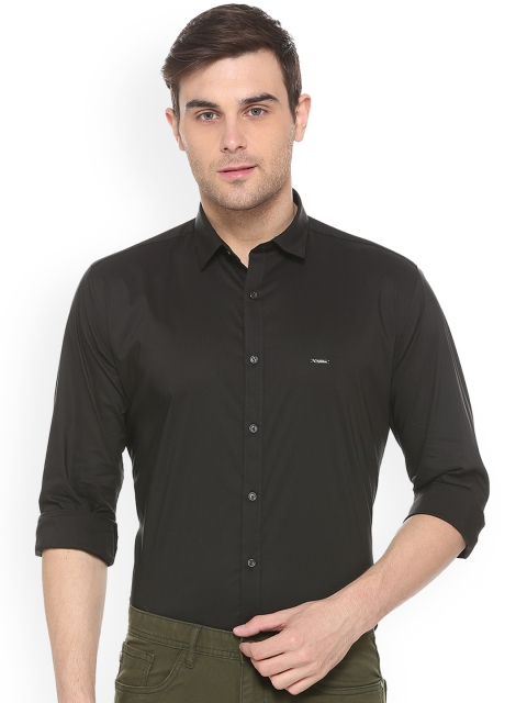 

V Dot Men Black Slim Fit Solid Formal Shirt