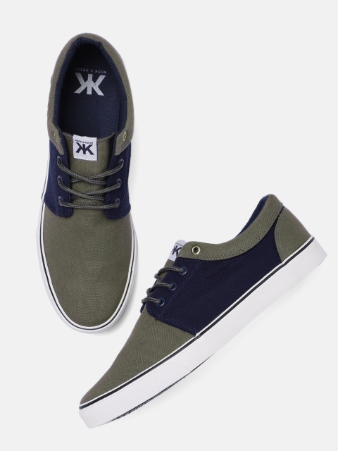 

Kook N Keech Men Grey & Navy Blue Sneakers