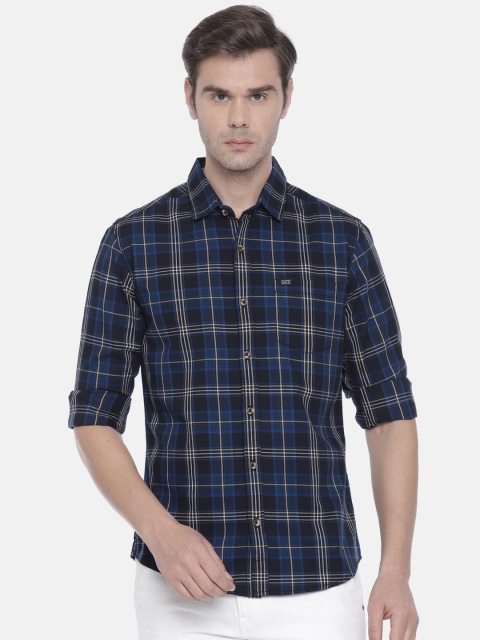 

The Indian Garage Co Men Blue & Black Regular Fit Checked Casual Shirt