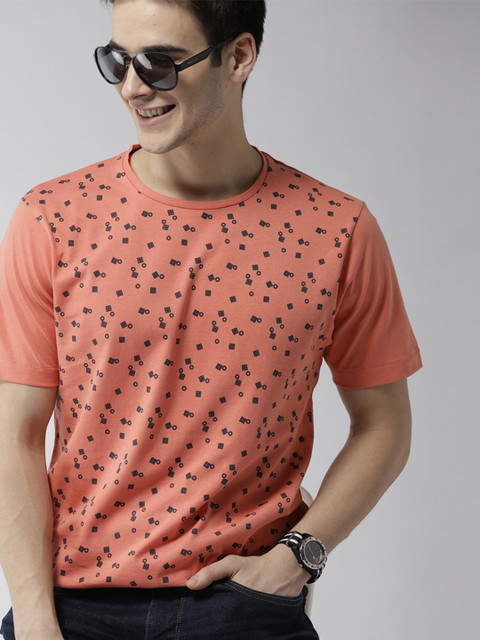 

Mast & Harbour Men Peach-Coloured & Black Printed Round Neck T-shirt