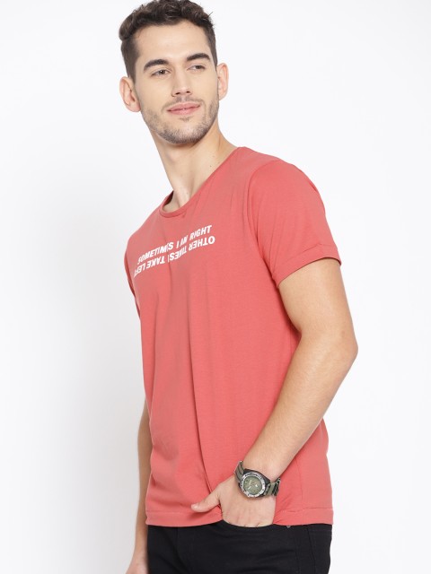 

Mast & Harbour Men Coral Pink Printed Round Neck T-shirt