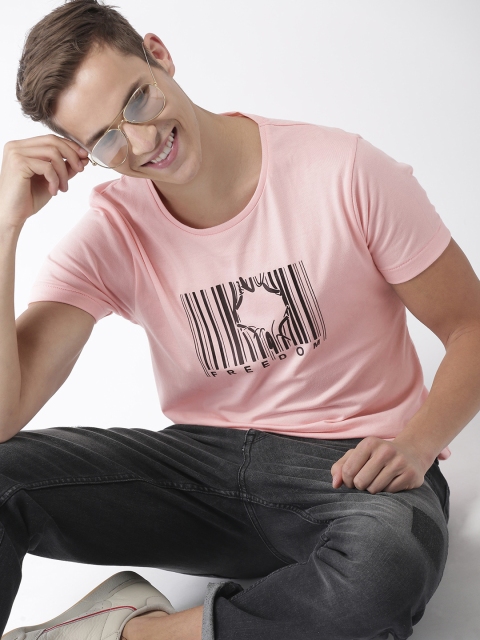 

Mast & Harbour Men Pink Printed Round Neck T-shirt