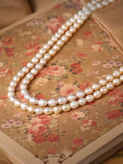 

Sepia Off-White Two Layered Sterling Silver Certified Fresh Water Pearls Necklace
