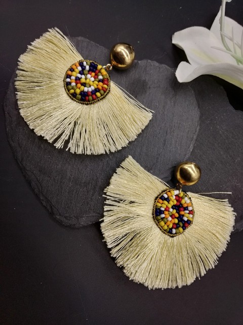 

ToniQ Off-White Contemporary Drop Earrings