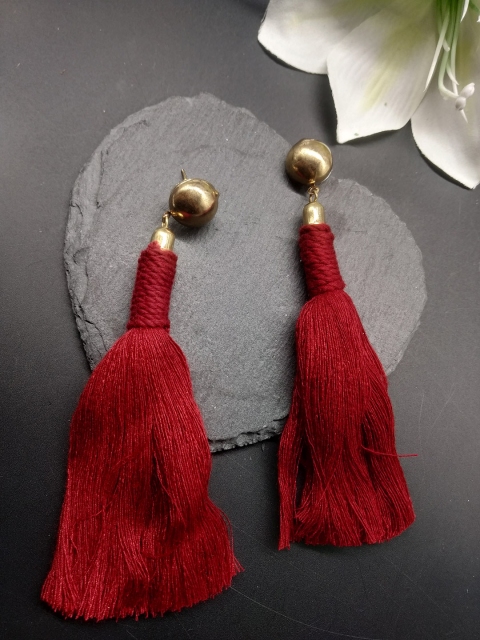 

ToniQ Maroon & Gold-Toned Circular Tasselled Drop Earrings