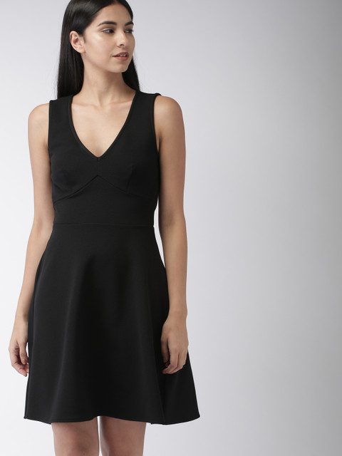 

Tommy Hilfiger Women Black Solid Fit and Flare Dress