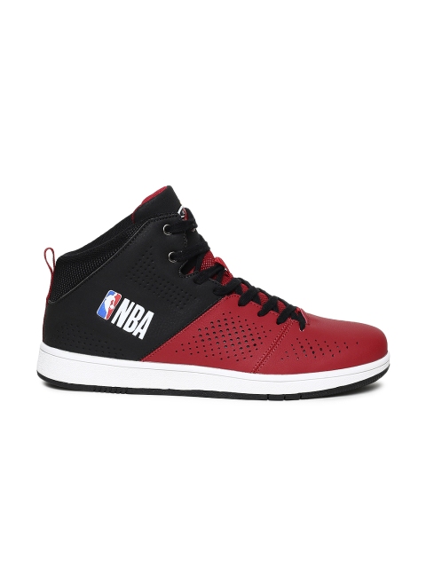 

NBA Men Miami Heat Maroon & Black Colourblocked Sneakers