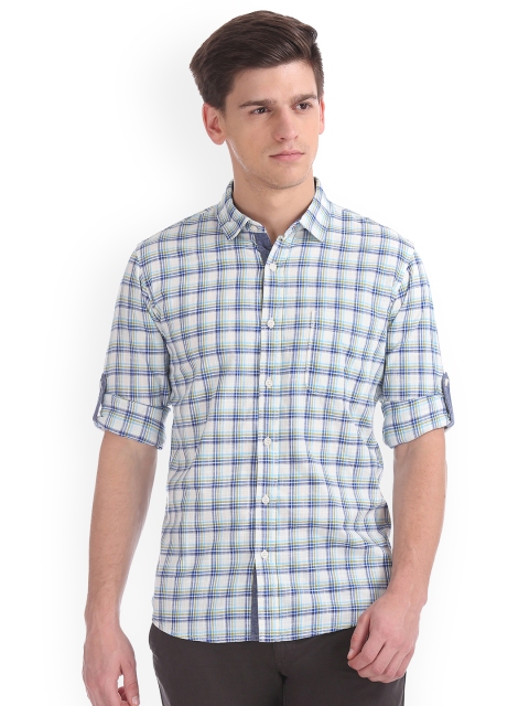 

Ruggers Men White & Blue Regular Fit Checked Casual Shirt