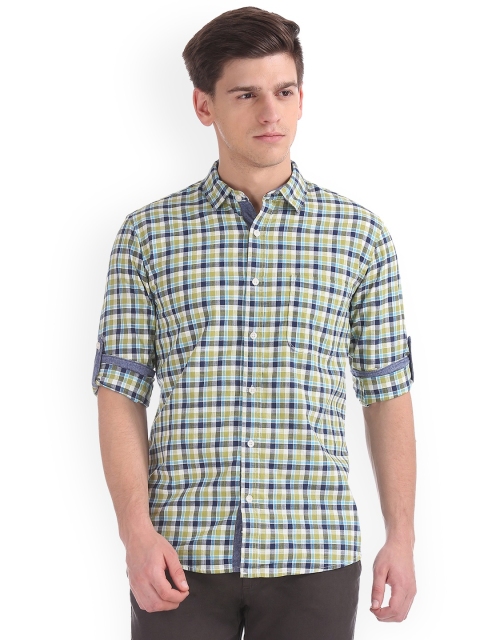 

Ruggers Men Green & Blue Regular Fit Checked Casual Shirt