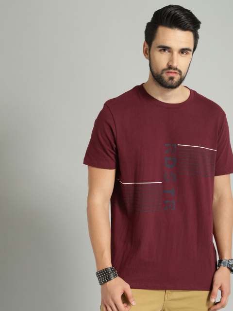 

Roadster Men Maroon Printed Round Neck T-shirt