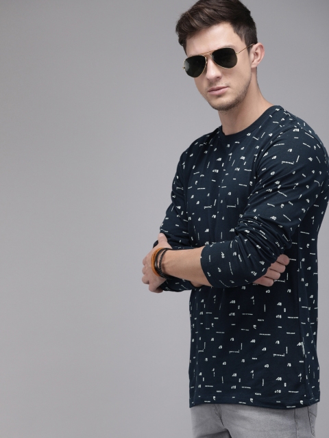 

Roadster Men Navy Blue & White Printed Round Neck T-shirt