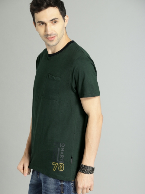 

Roadster Men Green Solid Round Neck T-shirt