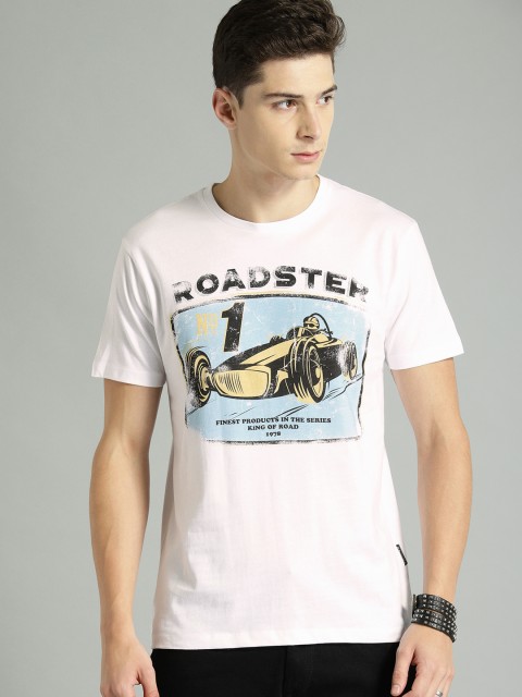

The Roadster Lifestyle Co Men White Printed Retro Vintage Round Neck Pure Cotton T-shirt
