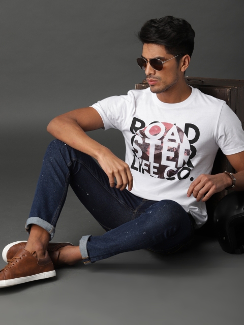 

Roadster Men White Brand Carrier T-shirt
