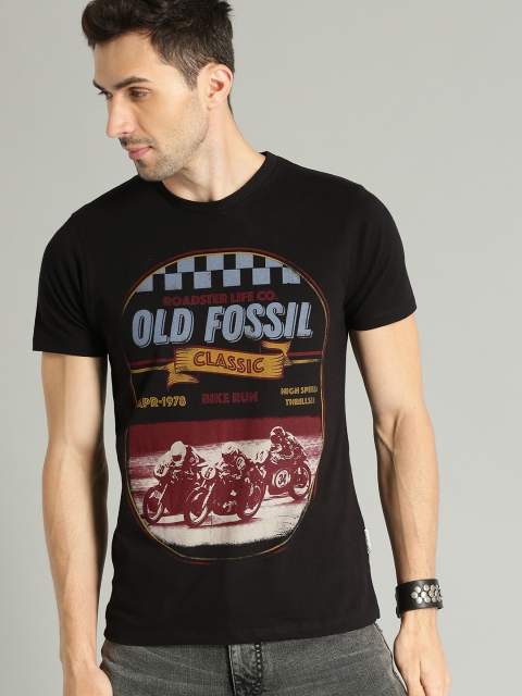 

Roadster Men Black Printed Retro Vintage Round Neck T-shirt