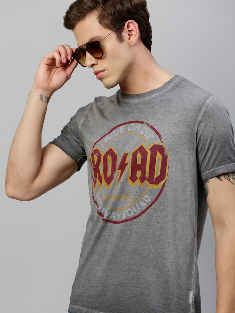 

Roadster Men Charcoal Grey Printed Round Neck T-shirt