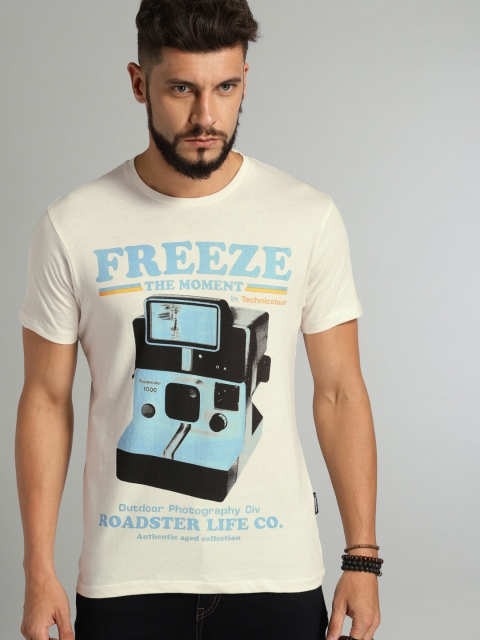 

The Roadster Lifestyle Co Men Off-White Blue Printed Round Neck Pure Cotton T-shirt
