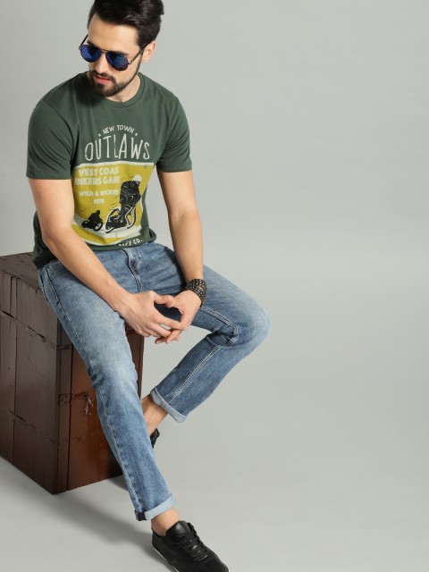 

Roadster Men Green Printed Retro Vintage Round Neck T-shirt