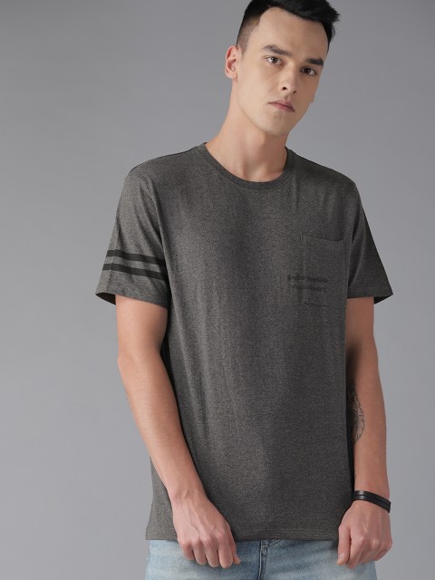 

The Roadster Lifestyle Co Men Charcoal Grey Printed Back Round Neck T-shirt