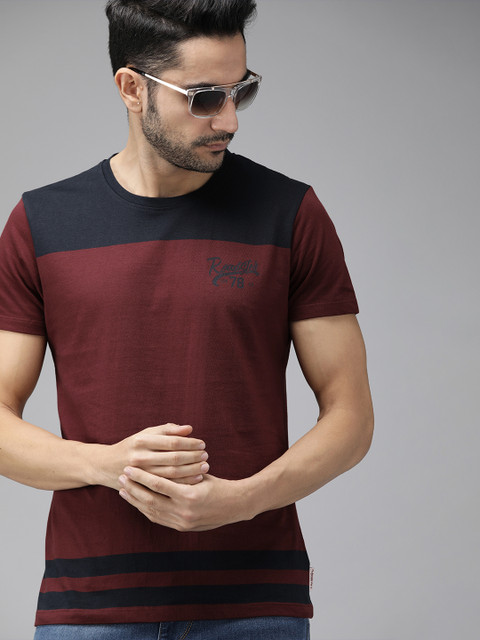 

Roadster Men Maroon & Navy Blue Colourblocked Round Neck T-shirt
