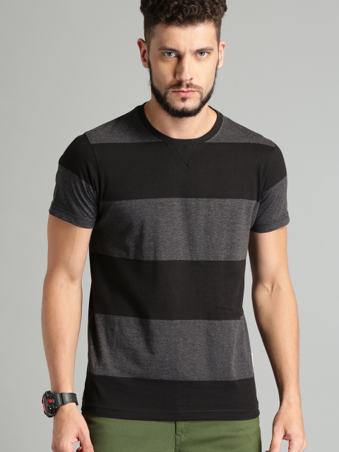 

Roadster Men Black & Charcoal Grey Striped Round Neck T-shirt