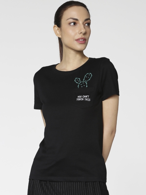 

ONLY Women Black Printed Round Neck T-shirt