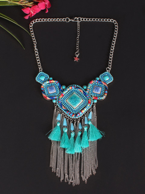 

Ayesha Green & Silver Beaded Tribal Necklace