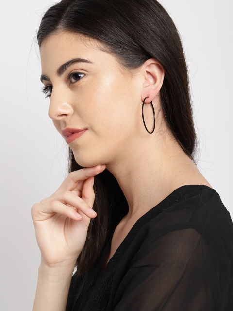 

Ayesha Black & White Set of 6 Hoop Earrings