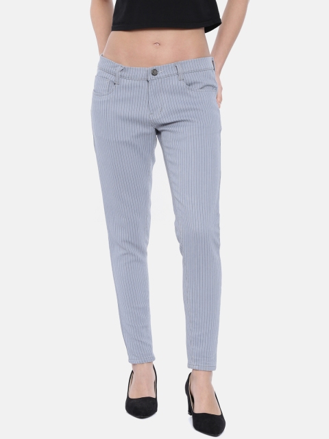 

ZHEIA Women Grey Skinny Fit Mid-Rise Clean Look Jeans