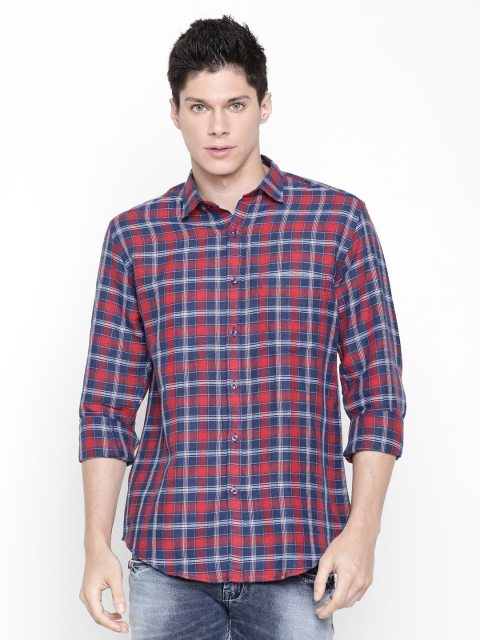 

CAVALLO by Linen Club Men Cotton Linen Blue & Red Regular Fit Checked Casual Shirt