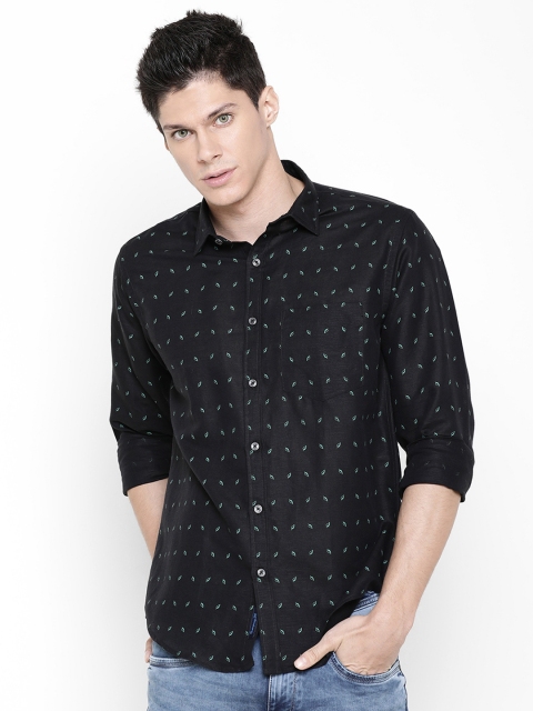 

CAVALLO by Linen Club Men Cotton Linen Black Regular Fit Printed Casual Shirt