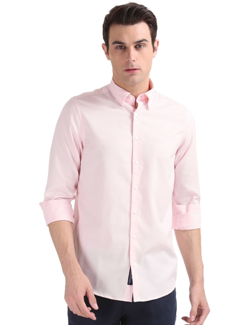 

GANT Men Pink Regular Fit Solid Casual Shirt