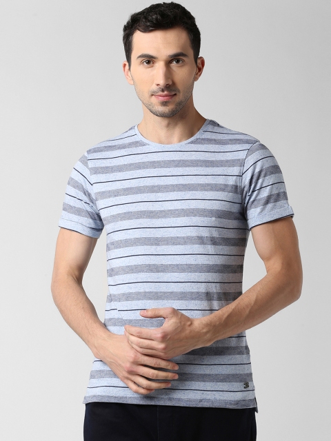 

Peter England Casuals Men Blue Striped Round Neck T-shirt