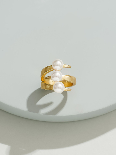 

Pipa Bella Women Gold-Plated Finger Ring, White